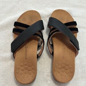 Vionic Women's Black Sandals